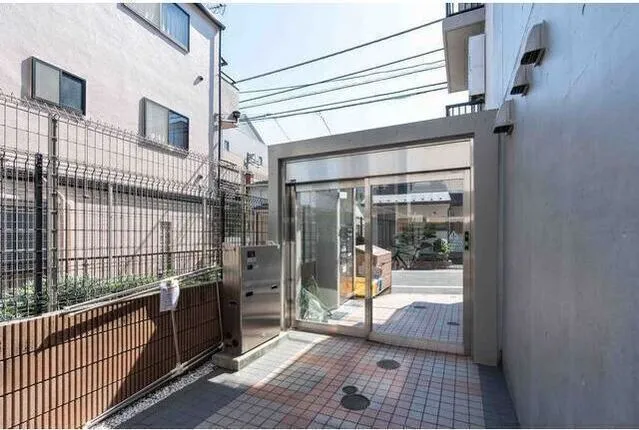 La Douceur Suginami Wada - Exterior - ["Door", "Composite material", "Metal"]