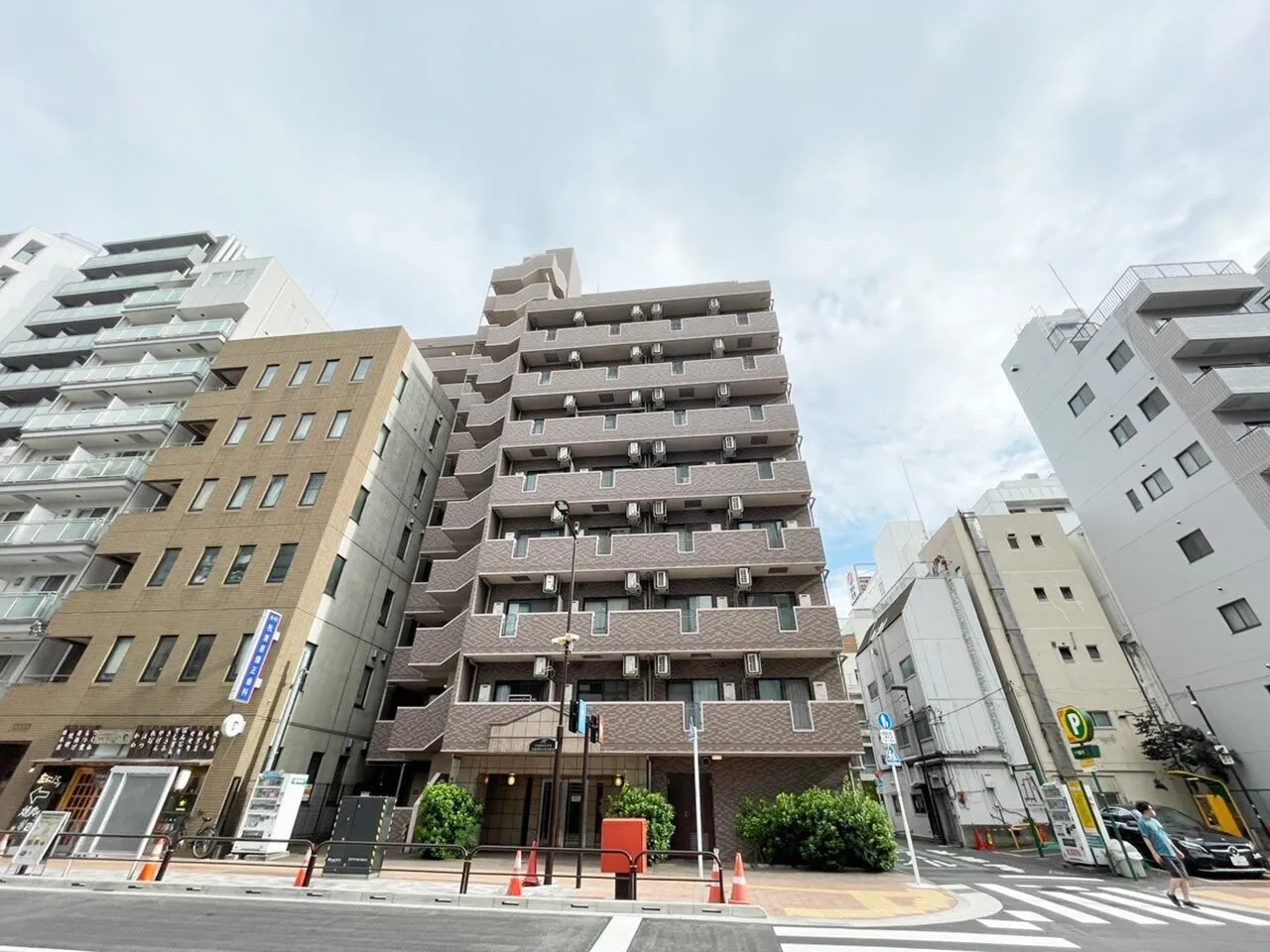 Mynavi Stay Akihabara Station - Exterior - ["Brutalist architecture"]