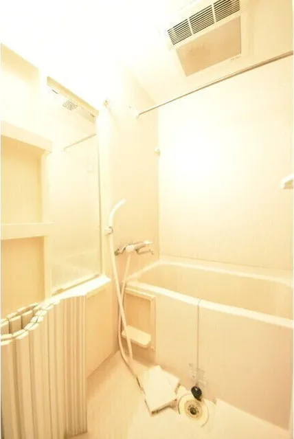Village Minami Aoyama - Interior - ["Building", "House", "Interior design"]