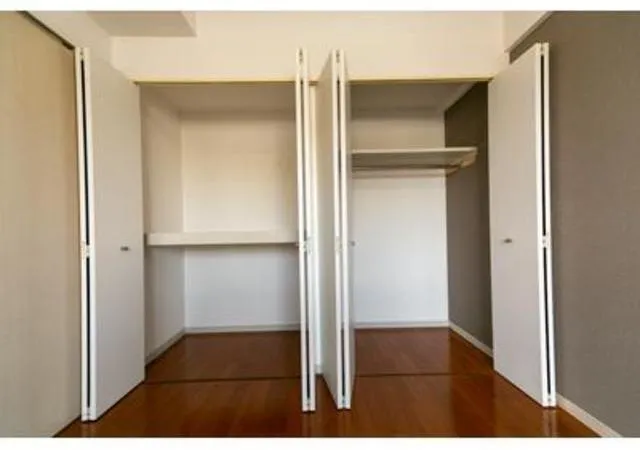 Toray Stage Meguro - Interior - ["Wood", "Flooring", "Floor"]