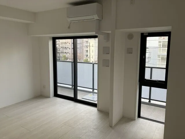 El Sereno Yokohama - Interior - ["Flooring", "Floor", "Apartment"]