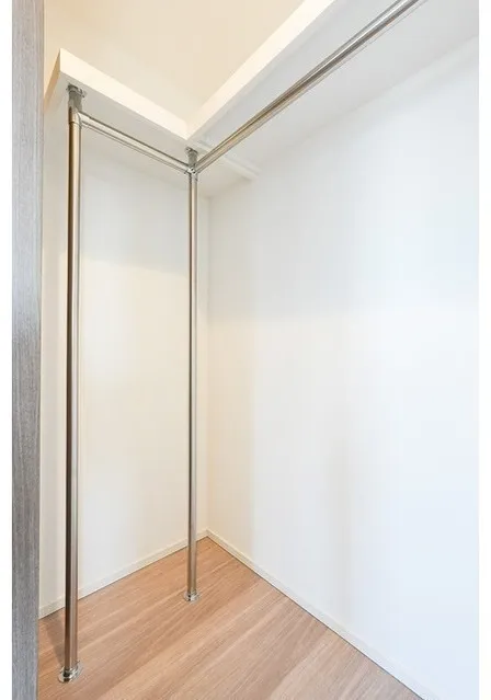 Comforia Liv Nagafukucho - Interior - ["Flooring", "Floor", "Ceiling"]