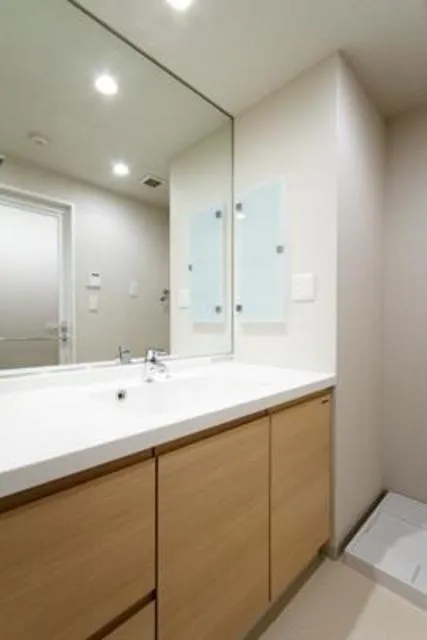Gardenier Kinuta WEST - Interior - ["Bathroom", "Property", "Room"]