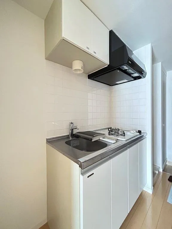 KDX Residence Higashi Shinjuku - Interior - ["Kitchen", "Major appliance", "Kitchen Sink"]