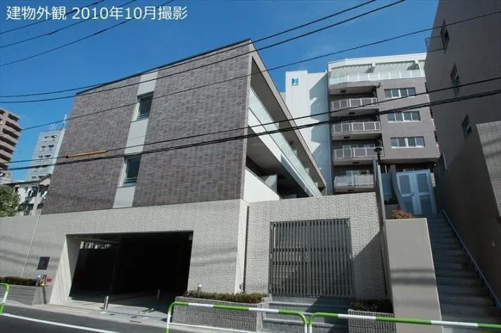 Hulic Residence Myogadani - Exterior - ["Concrete"]