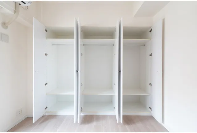 LaSante Gotanda - Interior - ["Wood", "Flooring", "Floor"]