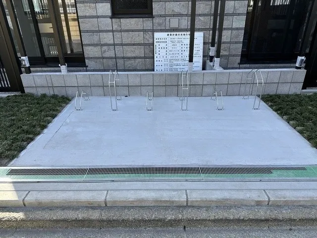 Well Square Senzoku - Other - ["Floor", "Flooring", "Composite material"]