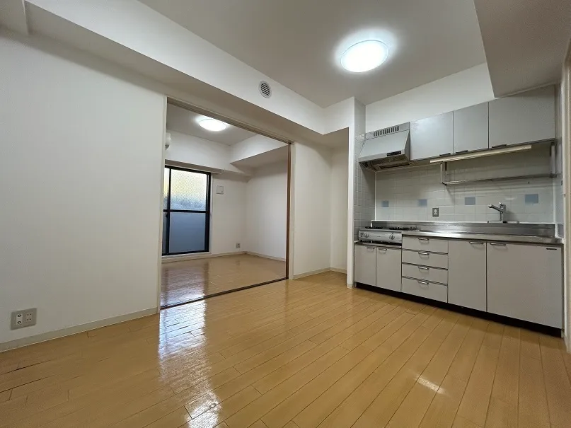 WillDo Otsuka - Interior - ["Flooring", "Floor", "Ceiling"]