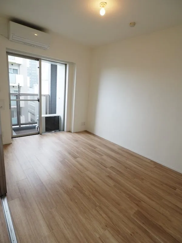 Residia Shinjuku East Ⅱ - Interior - ["Flooring", "Floor", "Wood"]