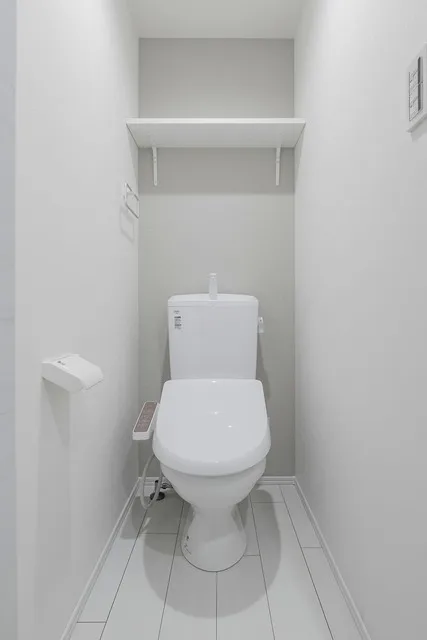 Aglaia Shinjuku Yokoteracho - Interior - ["Toilet seat", "Toilet", "Bathroom"]