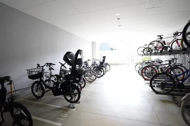 Proud Nakameguro - Exterior - ["Bicycle", "Bicycle wheel", "Bicycle tire"]