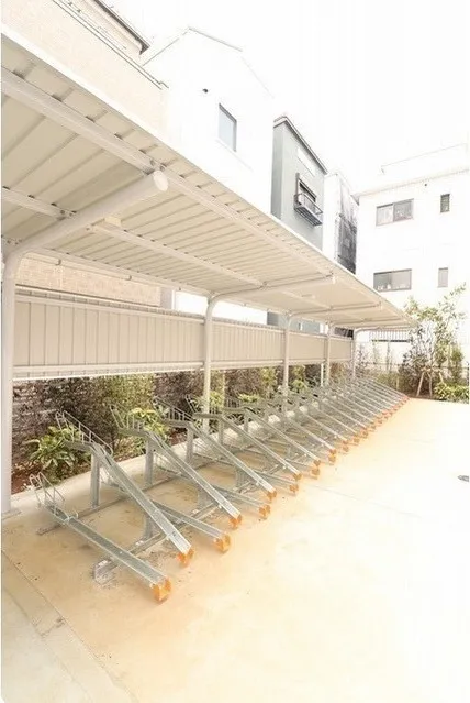 La Douceur Sugamo West - Other - ["Plant", "Building", "Window"]