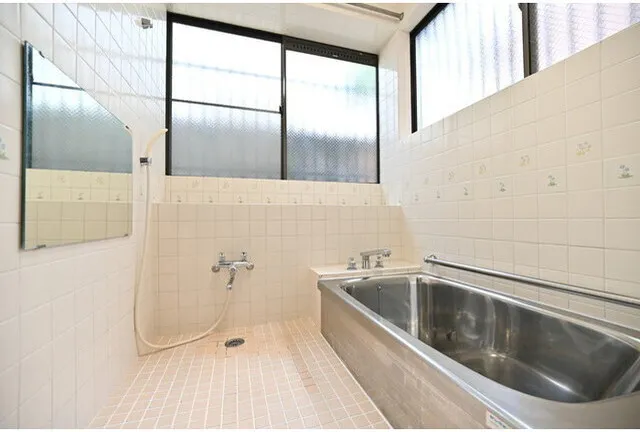 Seeds Residence Eifukucho Maison - Interior - ["Flooring", "Plumbing fixture", "Floor"]
