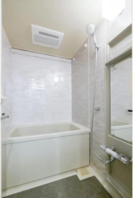 TK Flats Shibuya - Interior - ["Flooring", "Plumbing fixture", "Bathroom"]