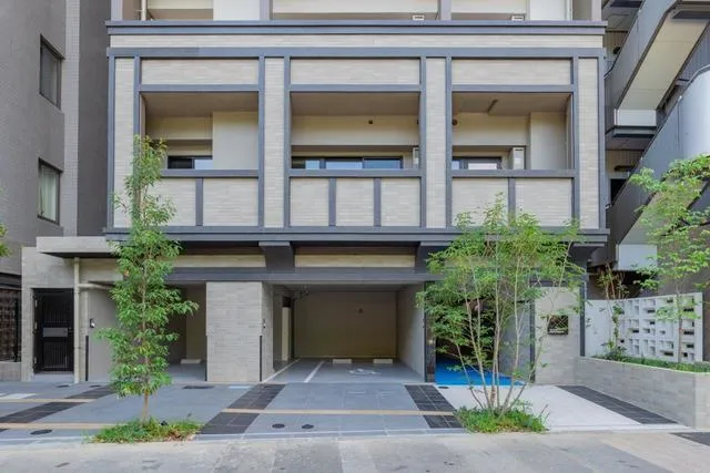 Geoent Shirokanedai - Exterior - ["Apartment", "Glass", "Concrete"]