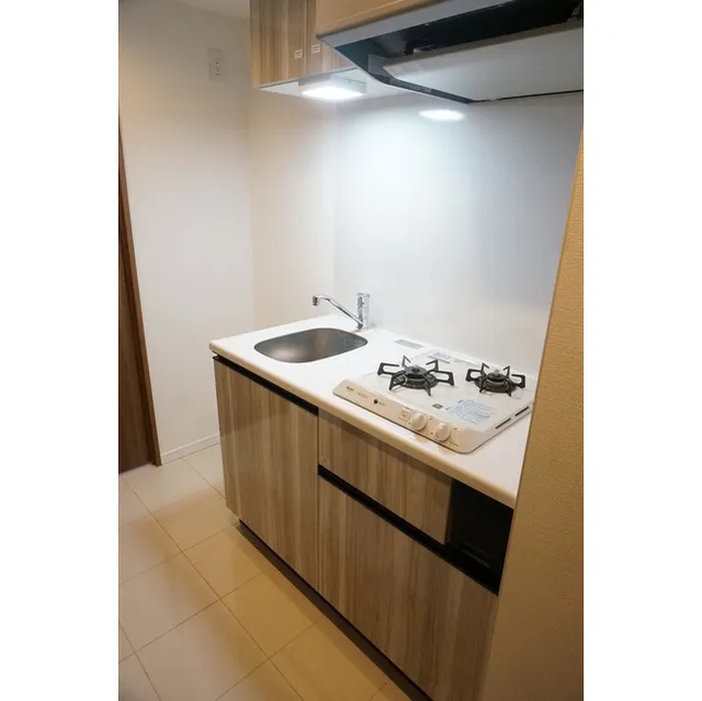 Shell Shinagawa Togoshi - Interior - ["Tap", "Cabinetry", "Sink"]