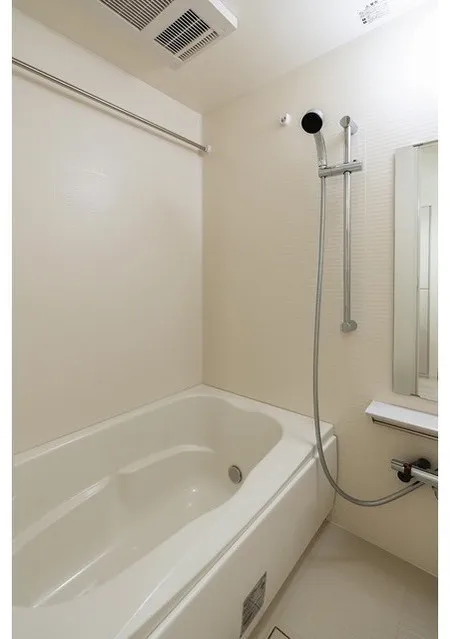 Comforia Liv Itabashi - Interior - ["Plumbing fixture", "Bathroom", "Flooring"]