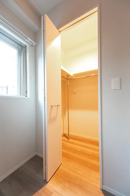 VISTA Nishi-Waseda - Interior - ["Flooring", "Floor", "Wood"]