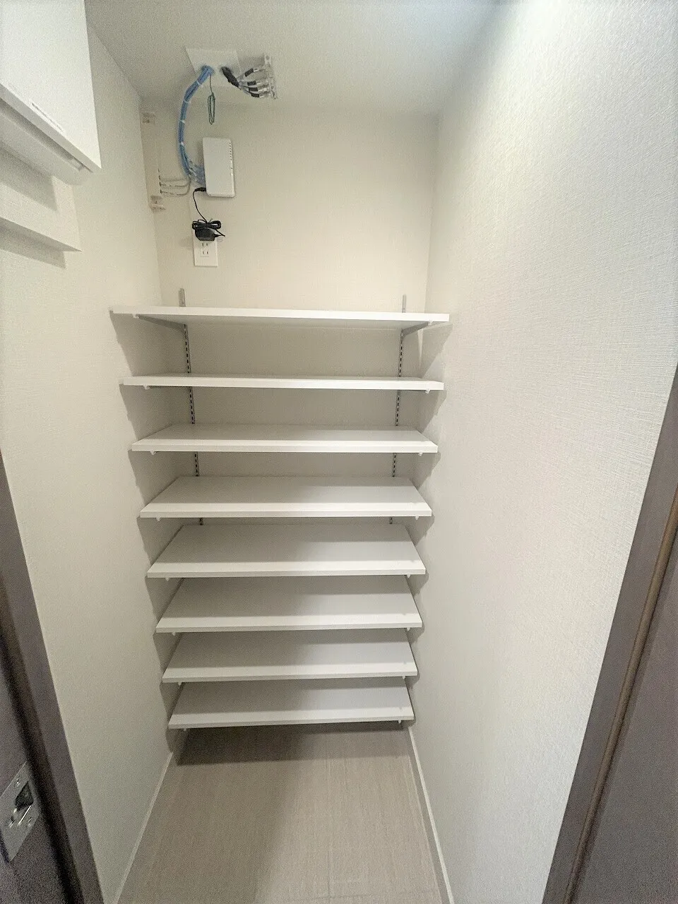 Blanchiesta Kiba - Interior - ["Shelving", "Shelf", "Design"]