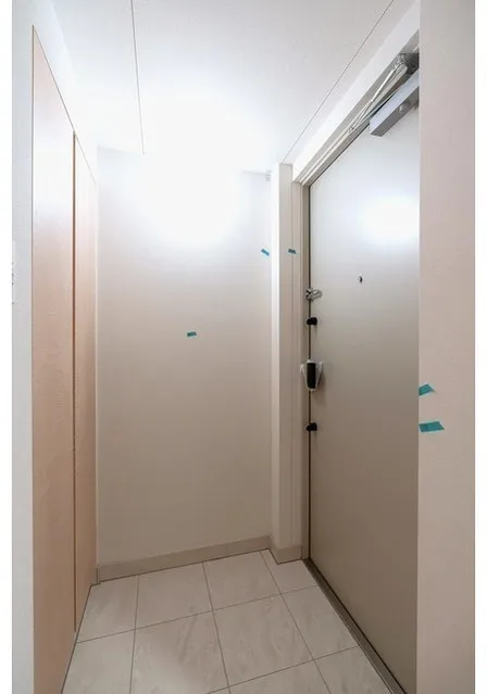 Comforia Liv Itabashi - Interior - ["Wall", "Flooring", "Wood"]