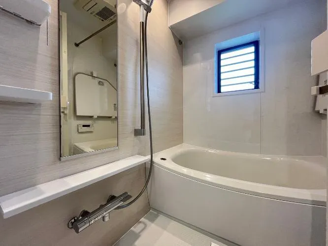 Cosmo Yokohama Makita Room 702