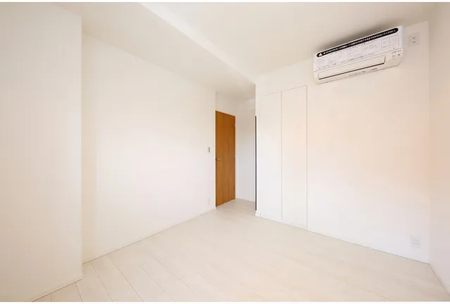 Levin Yukigaya Otsuka - Interior - ["Fixture", "Wood", "Floor"]