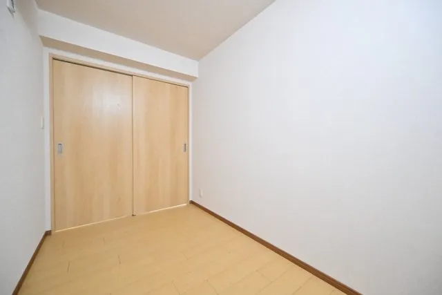CENTRAL GARDEN RESIDENCE TOKYO - Interior - ["Flooring", "Floor", "Wood"]