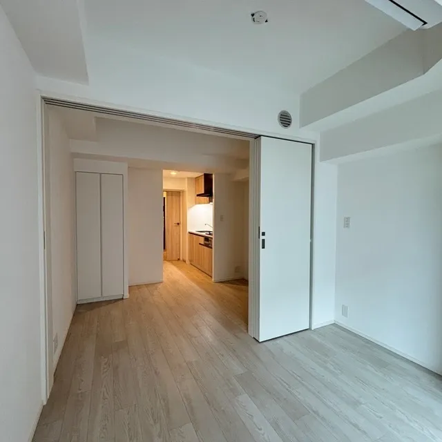 Park Axis Shinagawa Tennozu Isle - Interior - ["Flooring", "Floor", "Wood"]