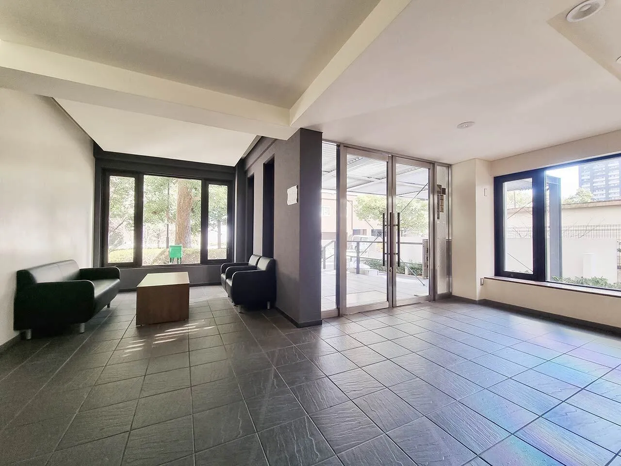 Mynavi STAY Palace Kachidoki - Exterior - ["Flooring", "Floor", "Ceiling"]
