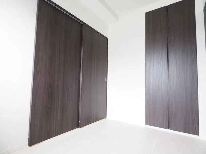 Residia Nakameguro Ⅲ - Interior - ["Wood", "Shade", "Fixture"]