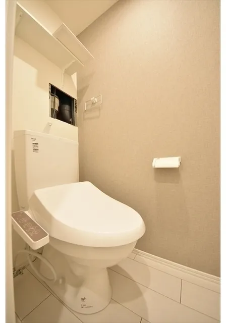 Le Coeur Shibuya Honmachi - Interior - ["Toilet seat", "Toilet", "Plumbing fixture"]