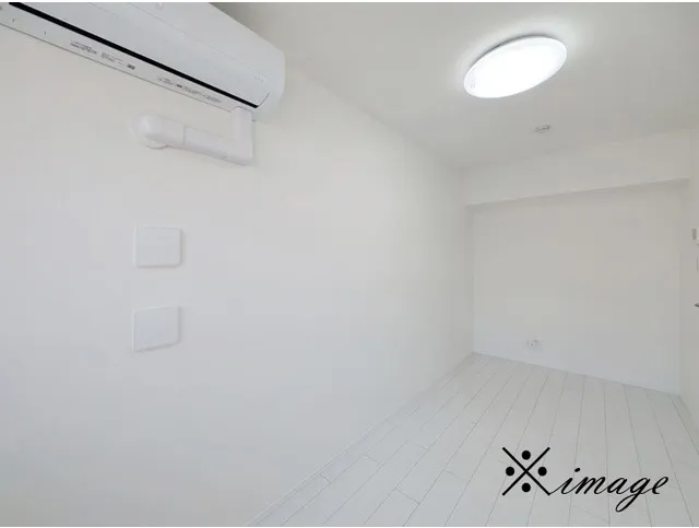 Goodenough Nakano Shinbashi - Interior - ["White", "Ceiling", "Plaster"]