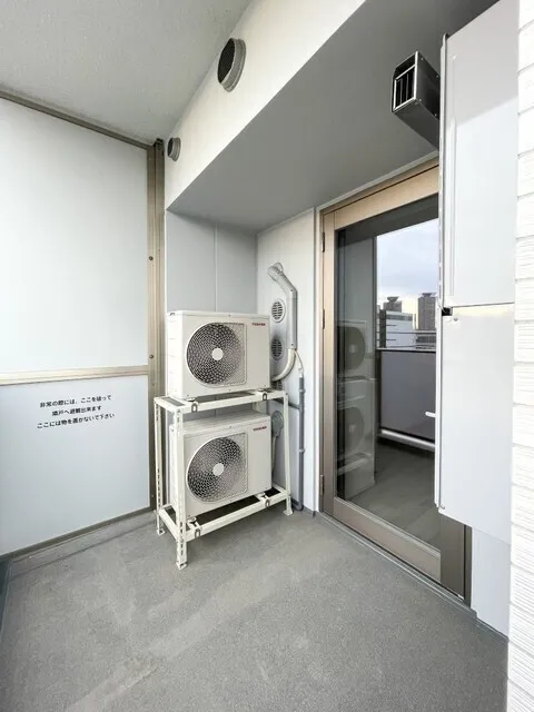 Royal Parks Ariake - Interior - ["Flooring", "Ceiling", "Interior design"]