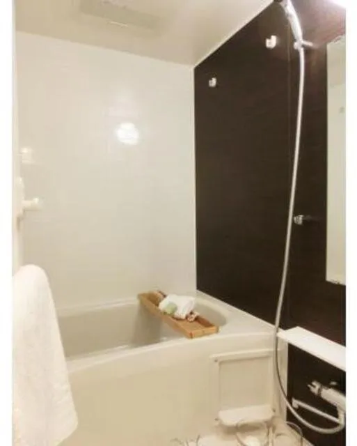 Park Axis Oshiage Residence - Interior - ["Plumbing fixture", "Flooring", "Bathroom"]
