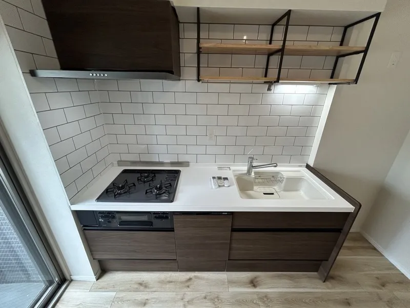 Abrest Nishinippori - Interior - ["Kitchen", "Kitchen Appliance", "Flooring"]