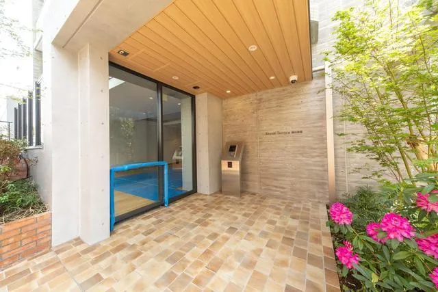 Keyaki Terrace Ebisu Minami - Exterior - ["Houseplant", "Tile Flooring", "Hardwood"]