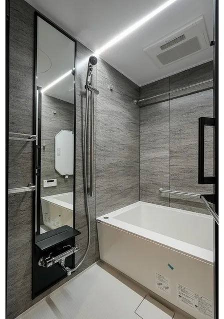 Comforia Liv Nagafukucho - Interior - ["Flooring", "Interior design", "Plumbing fixture"]