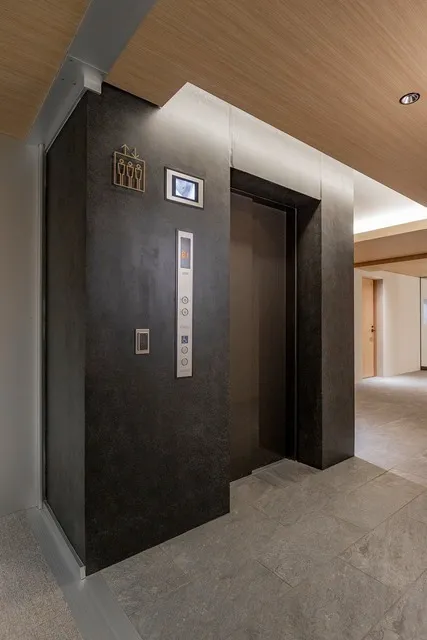 The Lions Forcia Bunkyo Yushima - Other - ["Wood", "Flooring", "Ceiling"]