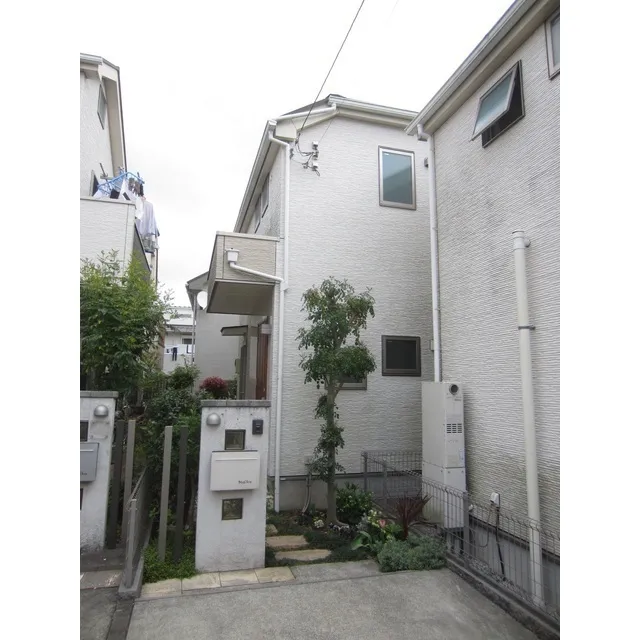 6-2-4 Kitami, Setagaya-Ku, Tokyo image