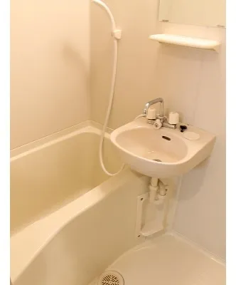 Arbale Tokyo NEST - Interior - ["Plumbing fixture", "Bathroom", "Plumbing"]