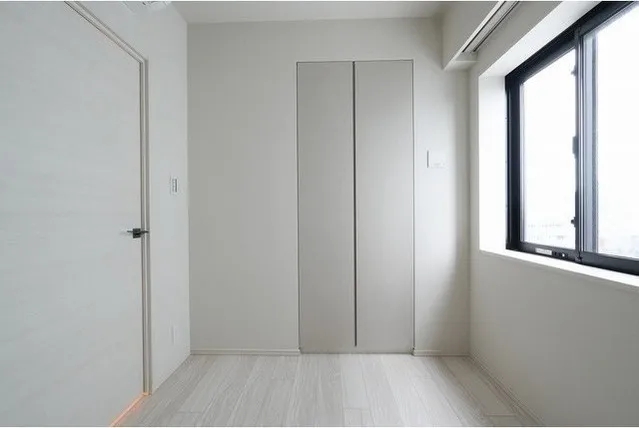 LEFONT PROGRESS SHIBUYA HILLTOP - Interior - ["Window", "Fixture", "Building"]