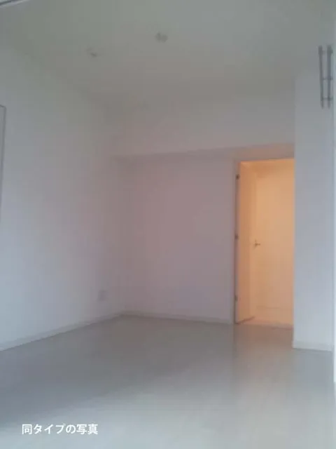 Comforia Ueno Hirokoji - Interior - ["Property", "Room", "Ceiling"]