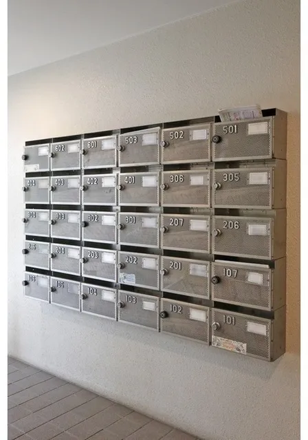 Le Verte Chofu - Exterior - ["Silver", "Locker", "Household hardware"]