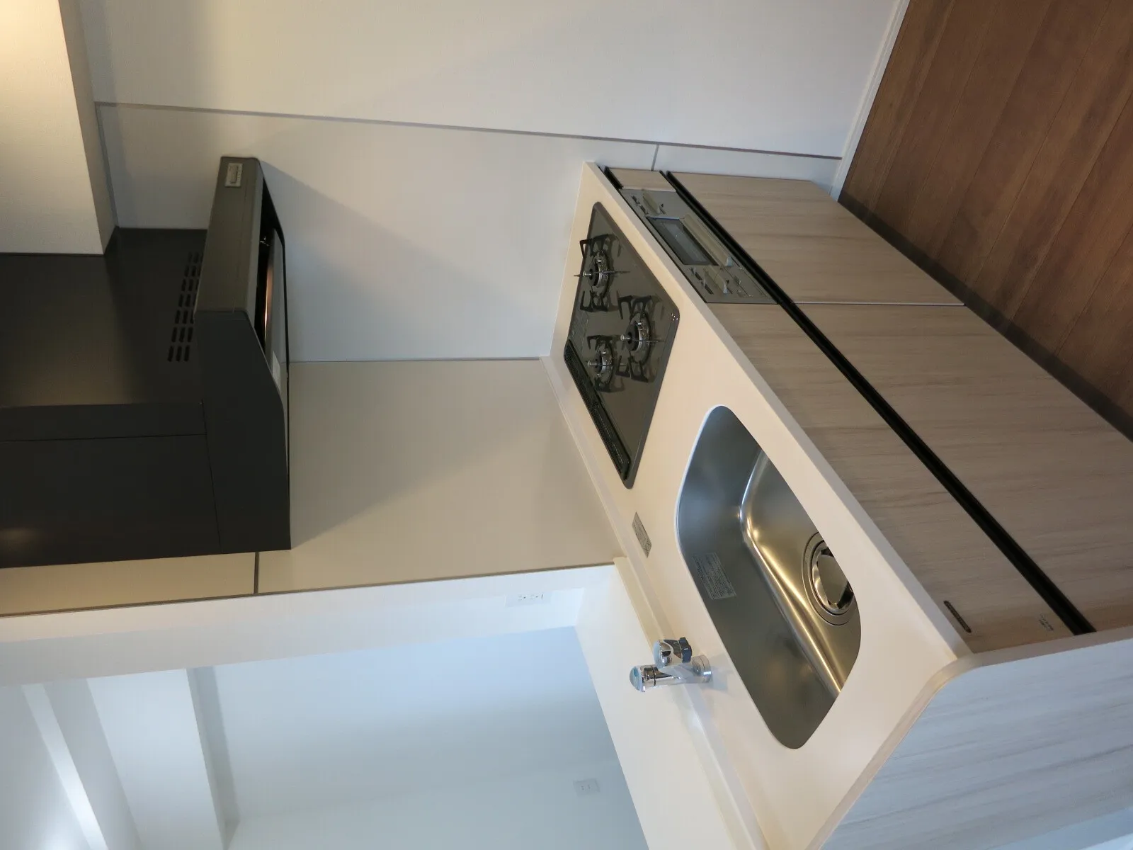 Primal Nishi Kamata - Interior - ["House", "Interior design", "Automotive design"]