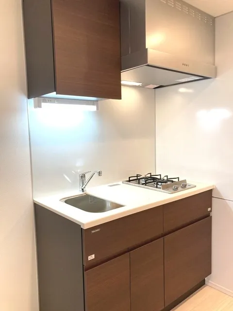 Bowflats Shinagawa Canal Side - Interior - ["Brown", "Tap", "Cabinetry"]