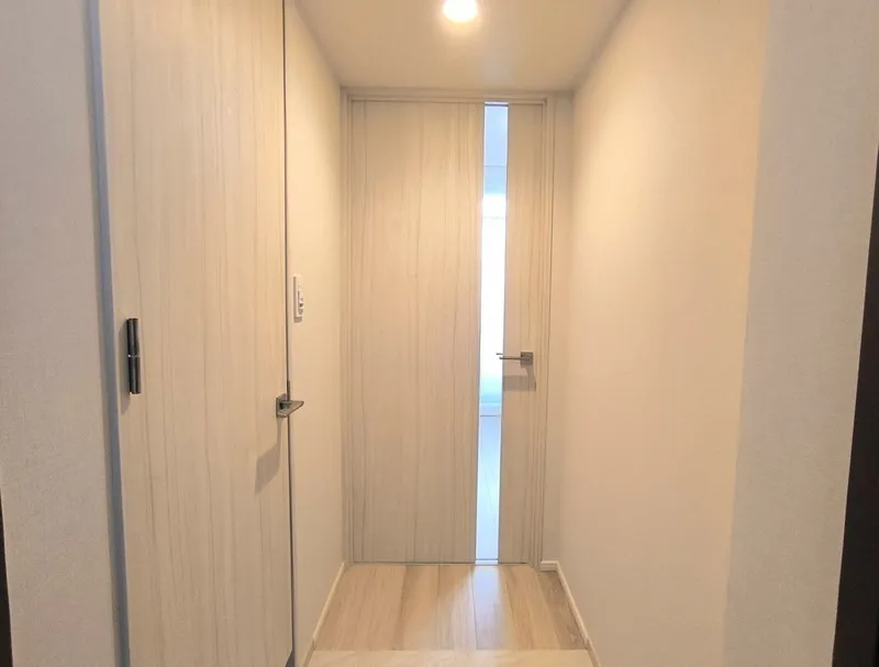Livio Raison Chiyoda Iwamotocho Lugente - Interior - ["Flooring", "Wood", "Floor"]