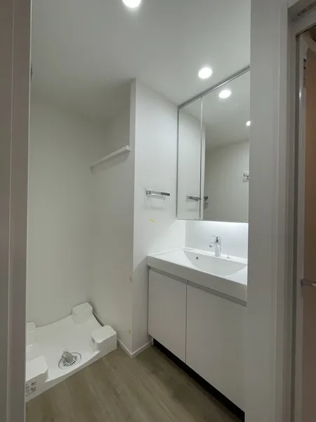 Milia Residence Minami Magome - Interior - ["Flooring", "Wall", "Floor"]