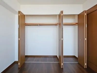 River City 21 East Towers II - Interior - ["Fixture", "Wood", "Interior design"]