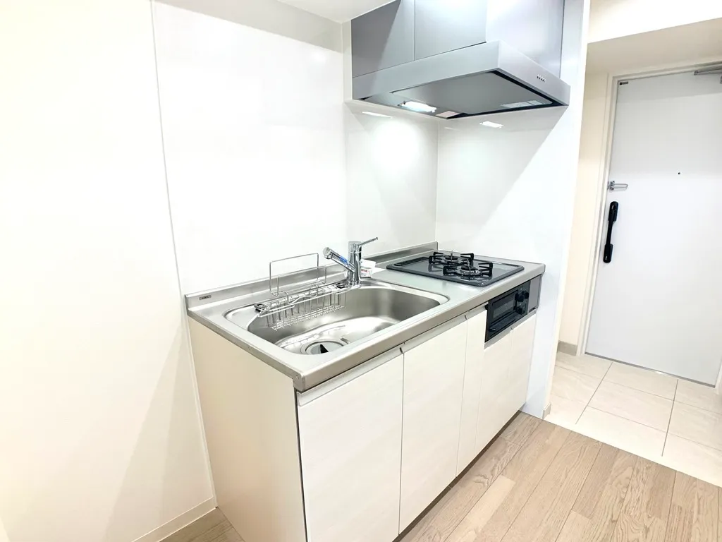Primal Tsukishima - Interior - ["Apartment", "Floor", "Major appliance"]