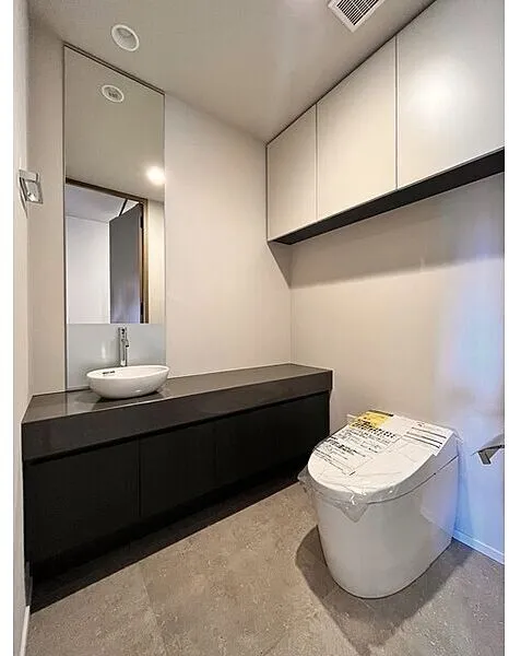 The Parkhouse Chiyoda Rokubancho - Interior - ["Flooring", "Interior design", "Floor"]
